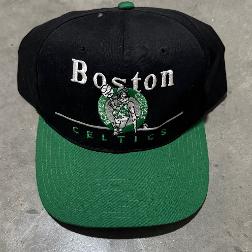Vintage Boston Celtics snapback